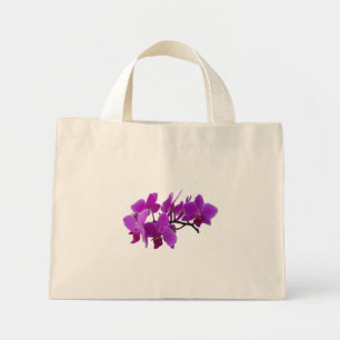 Pulverização de orquídeas roxas num bolsa
