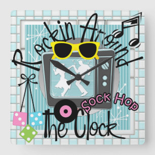 Quadrado Aproximando o relógio da parede - SRF