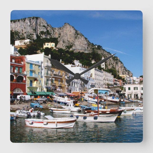 Quadrado Capri, relógio da Itália (Frente)