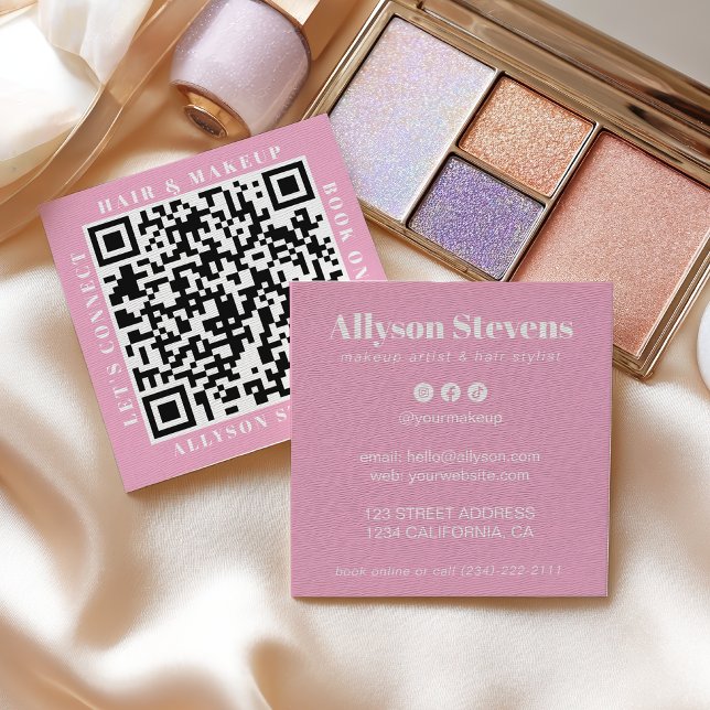 Quadrado Cartão de Visita Moderno com Código QR Branco sobr (Modern White on Pink Bold QR Code Hair & Makeup Square Business Card)