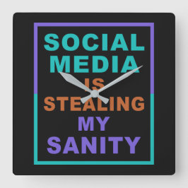 Quadrado Engraçado relógio na parede da "Social Media"