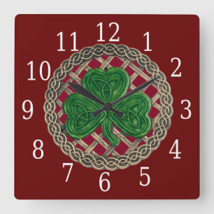 Quadrado Shamrock Vermelho E Relógio De Nódulos Célticos