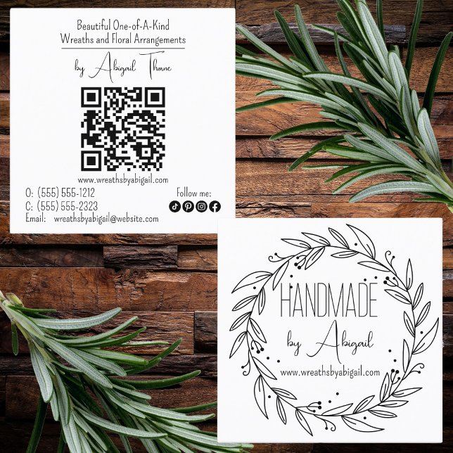 Quadrado Vinhas De Fio Feitas À Mão | Cartão de visita arte (Wreath and Vines "Handmade" Crafting QR Code Black | White Business Card )