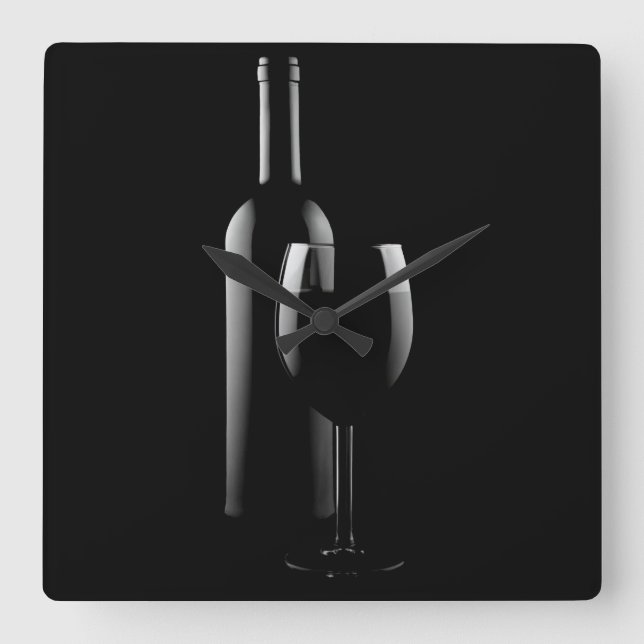 Quadrado vinho tinto no relógio da parede negra (Frente)