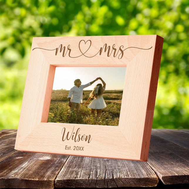 Quadro de Fotografias de Madeira do Noivado casal  (Couple Engagement Wooden Photo Frame with Names Engraved Frames)