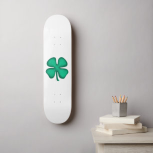 Quadro de skate de 4 folhas de folhas na Irlanda