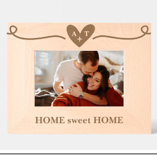 Quadros de Madeira Personalizados Monograma Coraçã