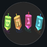 Quatro adesivos Dreidels<br><div class="desc">Quatro sonhos multicoloridos mostrando freira,  gimel,  hei e brilho. Nes Gadol Hayah Sham. Um design Chanukah.</div>