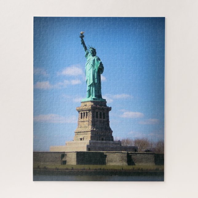 Quebra-cabeça A Estátua da Liberdade - 16x20 - 520 pcs. (Vertical)