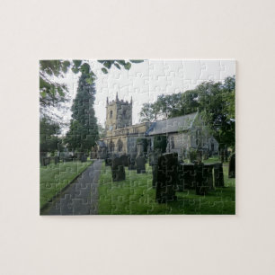Quebra-cabeça A igreja de St Lawrence histórico em Eyam,