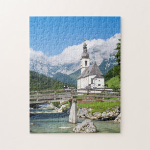 Quebra-cabeça A igreja paroquial de Ramsau na Baviera, Alemanha