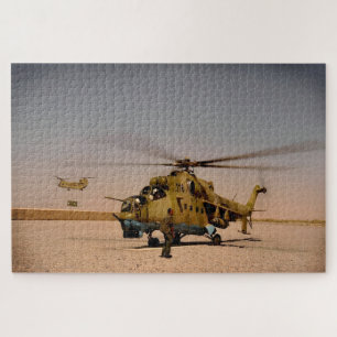 Quebra-cabeça Afghan Air Corps Mi-35 Hind - Kandahar Airfield
