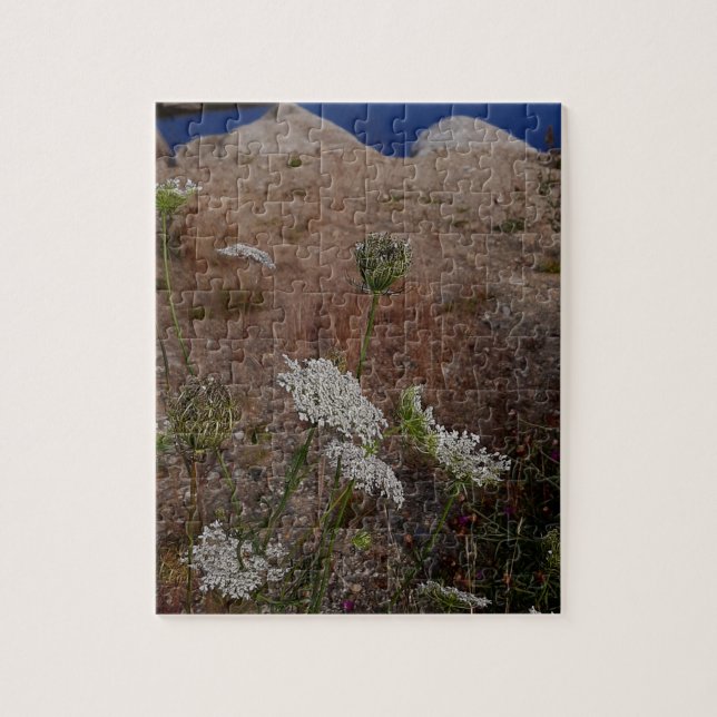 Quebra-cabeça Água Parada com Margem de Flores Silvestres (Vertical)