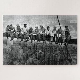 Quebra-cabeça Almoço No Topo De Um Armação De Aço C1932 Trabalha
