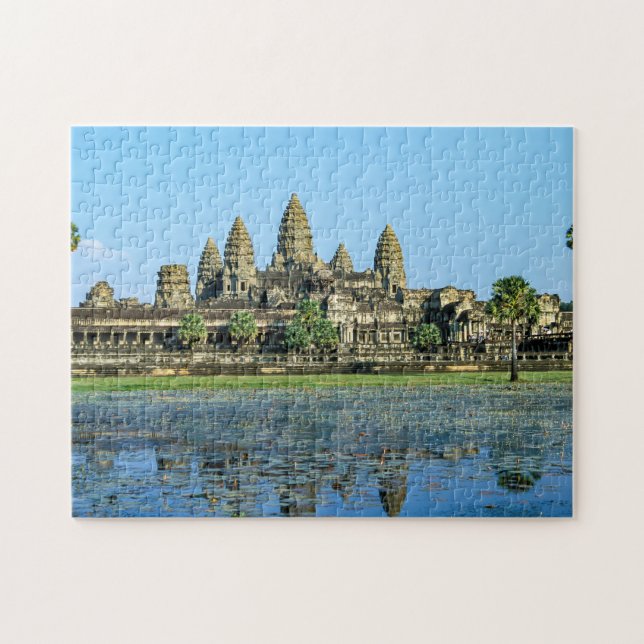 Quebra-cabeça Angkor Wat e reflexo no lago - Camboja (Horizontal)