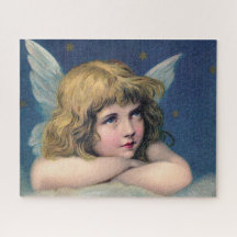 Anjo pesado sonhando em uma nuvem no céu