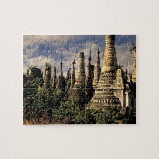 Quebra-cabeça Ásia, Mianmar, Lago Inle. Antigas ruínas de (Horizontal)