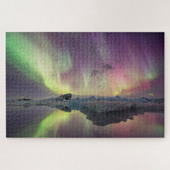 Quebra-cabeça Aurora Lights Reflete em Lagoa (Horizontal)