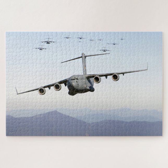 Quebra-cabeça Avião C-17 Globemaster III voa sobre Blue Ridge (Horizontal)