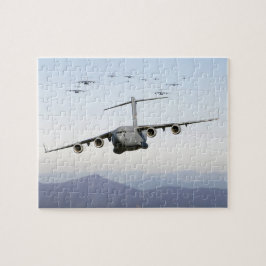 Quebra-cabeça Aviões Globemaster III Voam Sobre Cordilheira Azul
