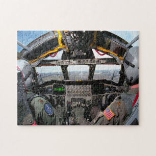 Quebra-cabeça B-52H COCKPIT DE ESTRATOFORTRESS (11x14 POLEGADAS)