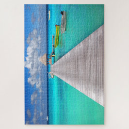 Quebra-cabeça Barcos em um molhe em uma lagoa azul tropical