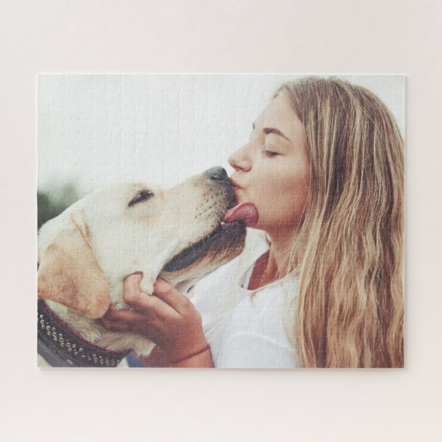 Quebra-cabeça Beijos de Cachorro de Foto Personalizada Moderna (Horizontal)