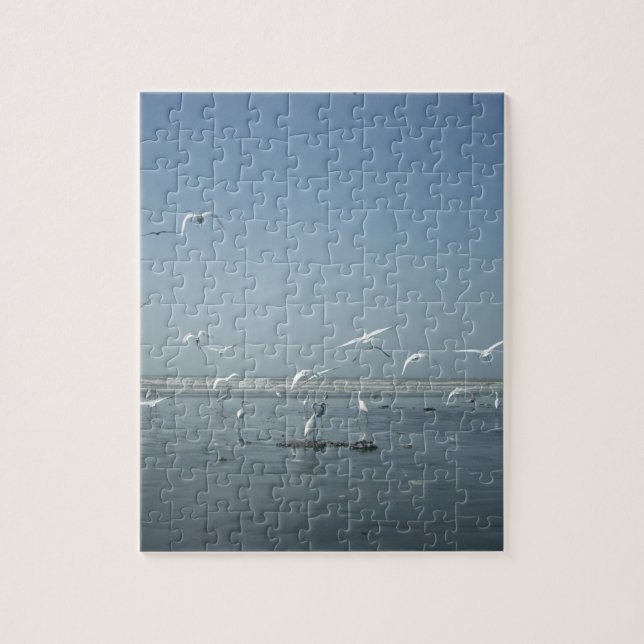 Quebra-cabeça Belas guindastes voando sobre o Balé da natureza (Vertical)