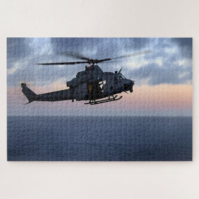 Quebra-cabeça Bell UH-1Y (Horizontal)
