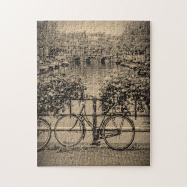 Quebra-cabeça Bicicleta em Amsterdã - 11x14 - 252 pc (Vertical)