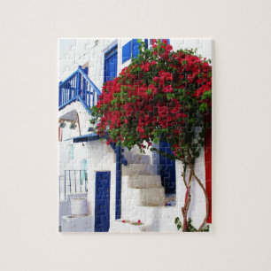 Quebra-cabeça Bougainvillea que cresce na casa em Mykonos,