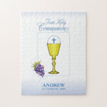 Boy First Communion, Chalice com Host e Uvas