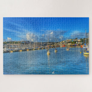 Quebra-cabeça Brixham Marina: Porto Ensolarado de Devon e Vista