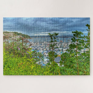 Quebra-cabeça Brixham Marina: Vista Costeira Através das Folhas