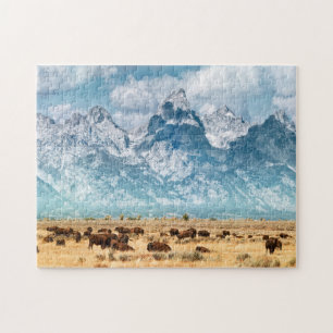 Quebra-cabeça Búfalo abaixo das montanhas grandes de Teton