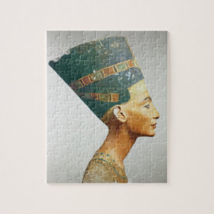 Quebra-cabeça Busto da rainha Nefertiti, vista lateral, do studi