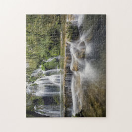 Quebra-cabeça Cachoeira na floresta