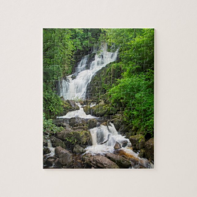 Quebra-cabeça Cachoeira Torc, cenário, Irlanda (Vertical)