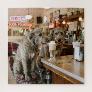 Quebra-cabeça Cães Lobos Irlandeses Compartilhando um Milkshake