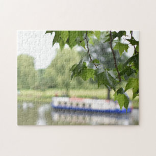 Quebra-cabeça Canal Boat e Árvores no rio Avon, Inglaterra