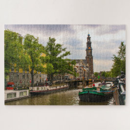Quebra-cabeça Canal e antiga igreja em Amesterdã, Países Baixos