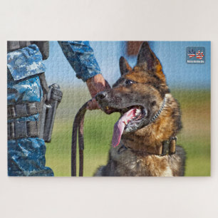 Quebra-cabeça CÃO DE TRABALHO MILITAR DOS EUA (20x30 polegadas)