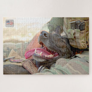 Quebra-cabeça CÃO DE TRABALHO MILITAR DOS EUA (20x30 polegadas)