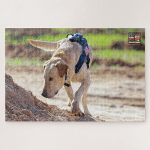 Quebra-cabeça CÃO DE TRABALHO MILITAR DOS EUA (20x30 polegadas)
