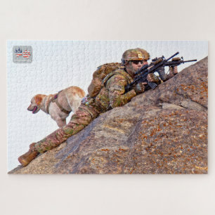Quebra-cabeça CÃO DE TRABALHO MILITAR DOS EUA (20x30 polegadas)