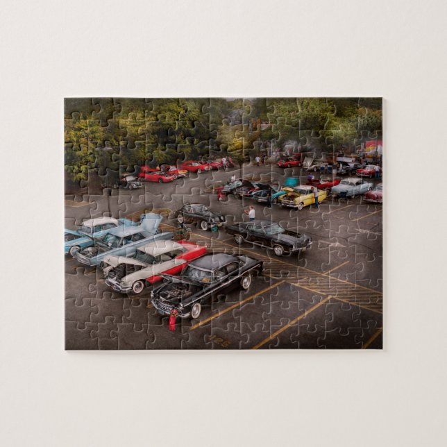 Quebra-cabeça Carro - Exposição de carros antigos (Horizontal)