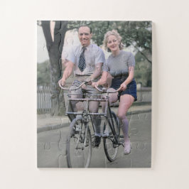 Quebra-cabeça Casal andando de bicicleta Malvern Star anos 1930 