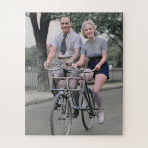 Quebra-cabeça Casal andando de bicicleta Malvern Star anos 1930 
