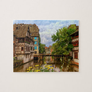 Quebra-cabeça casas de meia-forra em Petite France, Estrasburgo,