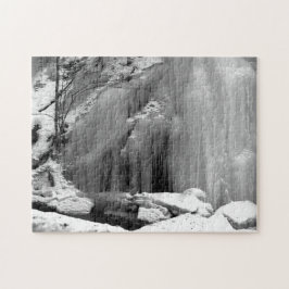 Quebra-cabeça Cascata branca e negra congelada